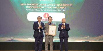 Vingroup thuộc Top 3 Doanh nghiệp niêm yết có hoạt động IR được yêu thích nhất