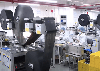 12 đến 15 doanh nghiệp hoạt động/1.000 dân