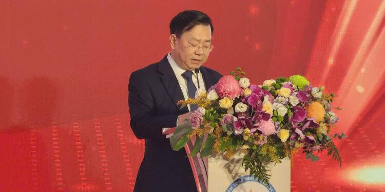 Giám đốc Sở Công Thương Hà Nội Võ Nguyên Phong phát biểu tại sự kiện. Ảnh: Việt An.