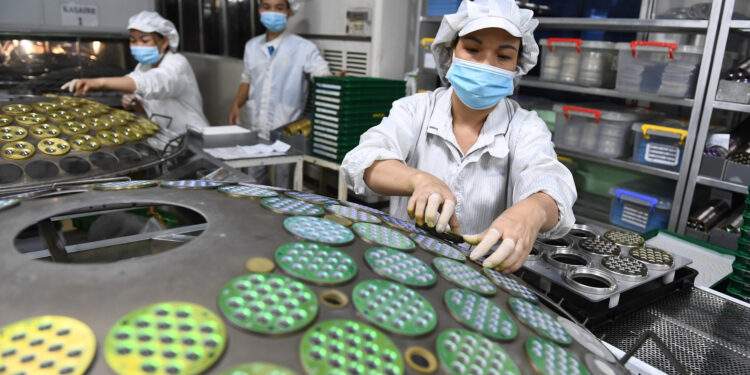 Bắc Ninh lên số 1, TPHCM lùi vị trí