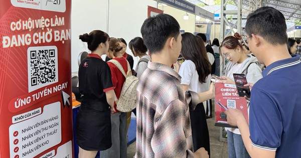 Bí mật giúp nhận việc nhanh hơn cả trăm hồ sơ online