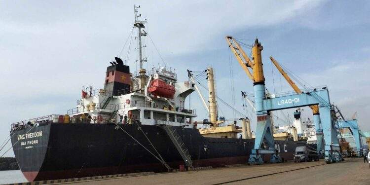 Biến hạ tầng cảng biển thành sức bật chiến lược