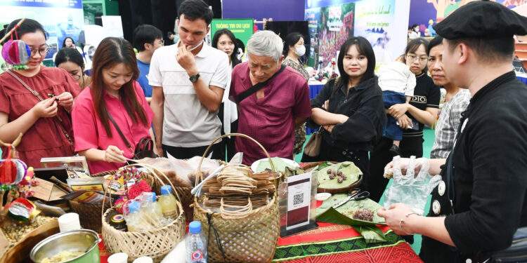 Chỉ 10 ngày tham gia Hội chợ Mùa Thu, doanh nghiệp bán hàng thu 1.000 tỷ đồng