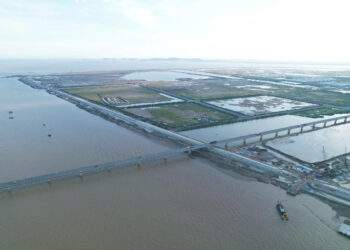 Dự án tuyến đê biển Nam Đình Vũ dài 12,7km có tổng mức đầu tư hơn 2.284 tỷ đồng nhưng tiết giảm được hơn 175 tỷ đồng