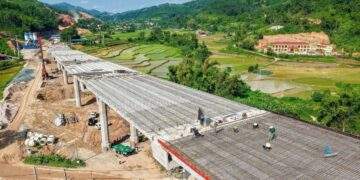 Cao tốc Đồng Đăng - Trà Lĩnh và cao tốc Hữu Nghị - Chi Lăng là hai dự án trọng điểm tại miền Bắc.