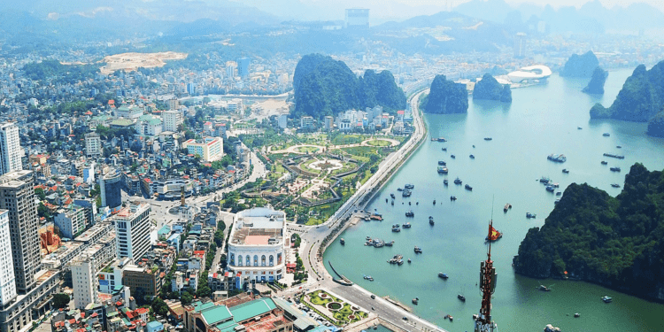 Khát vọng vươn lên khẳng định vị thế