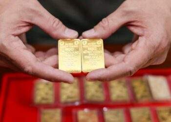 Lộ diện hai thái cực đầu tư người tích sản, kẻ bán tháo, chuyên gia chỉ cách đầu tư vàng luôn thắng