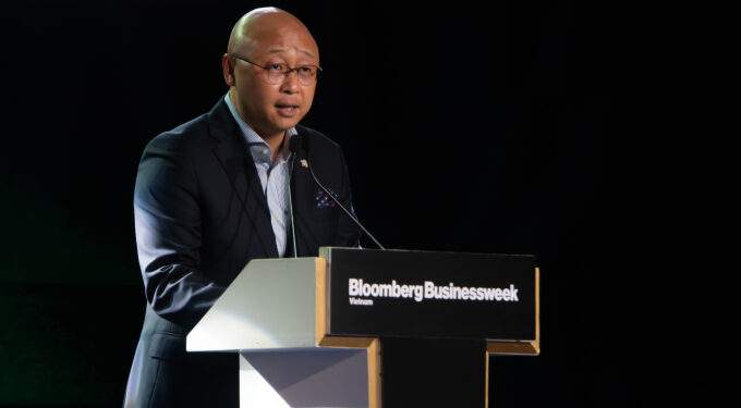 Long-term capital helps define Vietnam's economic momentum, says Prudential Vietnam's CEO