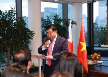 Phó Thủ tướng Nguyễn Chí Dũng đề nghị VIS cùng cộng đồng chuyên gia, trí thức người Việt tiếp tục phát huy vai trò và kết nối chặt chẽ với Mạng lưới Đổi mới sáng tạo và chuyên gia Việt Nam toàn cầu do NIC, Bộ Tài chính triển khai.