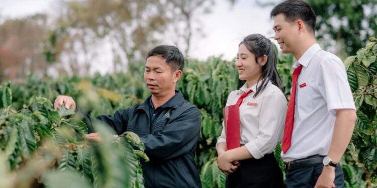 Ngân hàng Nhà nước thông tin nóng về tín dụng tam nông trước thềm Hội nghị Thủ tướng đối thoại với nông dân 2025