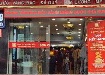 Nhà vàng vừa bán đã cháy hàng, người mua thất vọng ra về