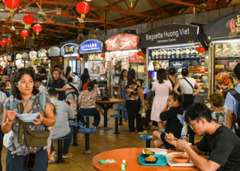 Over 2,400 F&B outlets shuttered in Singapore this year, most under 5 years old