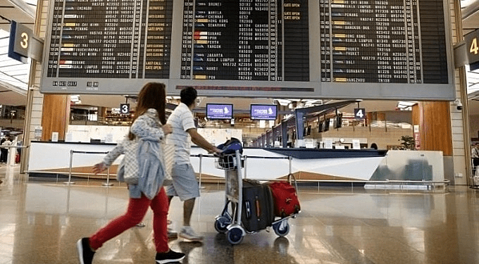 Passengers flying out of Singapore to pay up to $32 sustainable fuel levy from October 2026