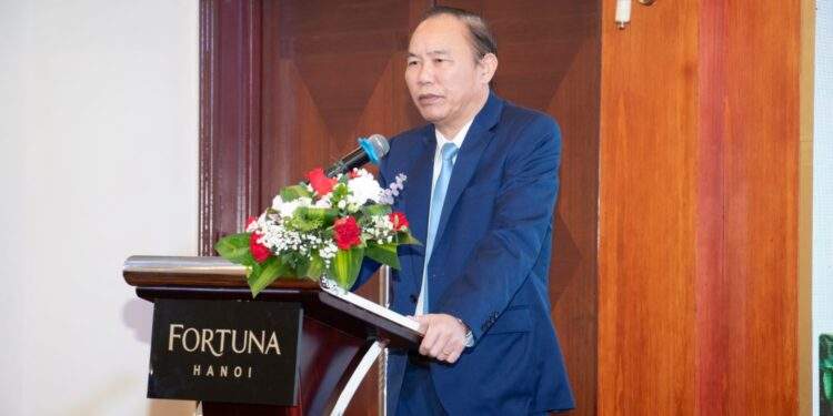 Thứ trưởng Phùng Đức Tiến: