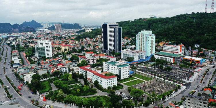 Quảng Ninh chú trọng tạo động lực đẩy mạnh phát triển liên kết vùng