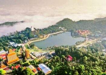 Số hóa thu phí tại Khu du lịch quốc gia Núi Sam