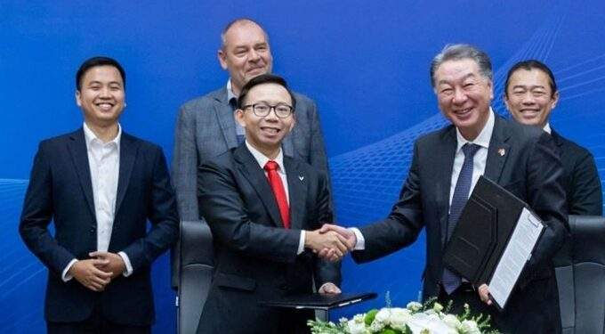 Son of Vietnam’s richest man Pham Nhat Vuong becomes VinFast director