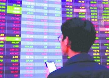 Tâm điểm Vingroup, nhóm ngân hàng sẽ biến động mạnh?