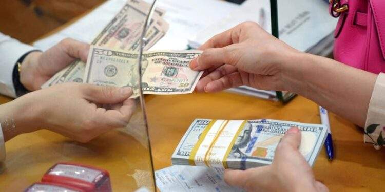 Tảng băng chìm dần lộ, chênh lệch giữa các thị trường nới rộng kỷ lục