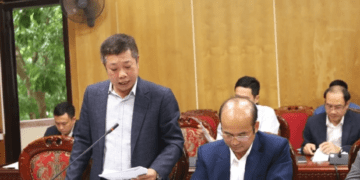 Lãnh đạo Sở Nông nghiệp và Môi trường báo cáo kết quả công tác chống khai thác IUU.