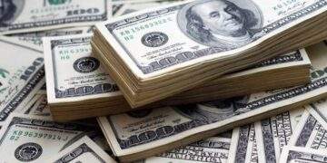 Thị trường chợ đen tăng mạnh, chạm ngưỡng 28.000 đồng