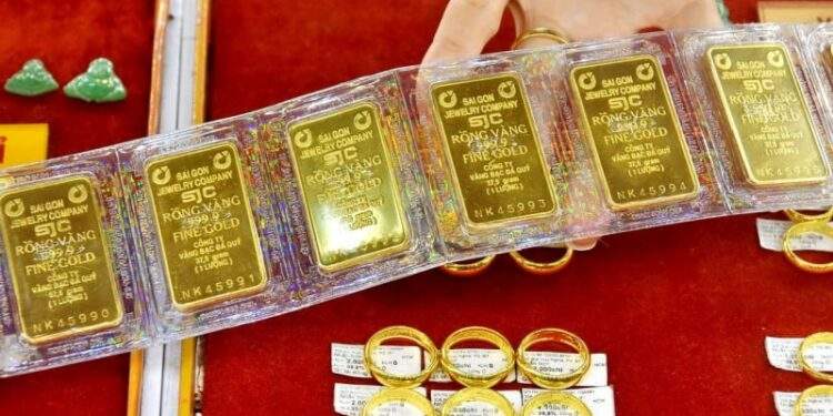 Vàng SJC và nhẫn đồng loạt tăng, liệu còn duy trì vị thế?