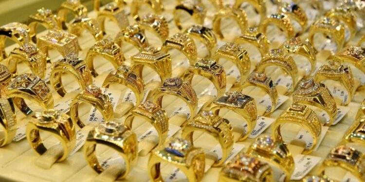 Vàng nhẫn giảm khoảng 4 triệu đồng/lượng trong một tuần