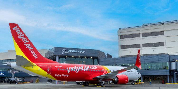 Vietjet tiếp nhận tàu bay Boeing đầu tiên, đẩy mạnh đồng bộ đội bay tại Thái Lan
