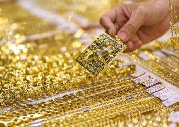 Vietnam gold prices fall - VnExpress International