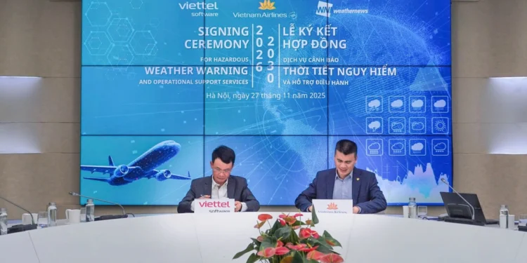 Viettel phát triển phần mềm cảnh báo thời tiết nguy hiểm cho hàng không
