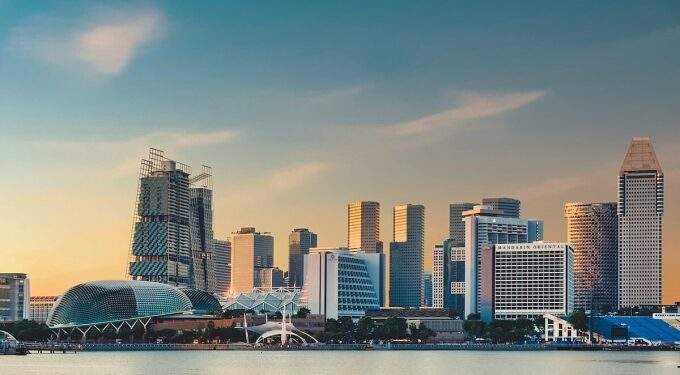 Which Southeast Asian country projected to be among 10 richest economies in 2026?