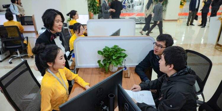 Bộ phận Một cửa của Bộ Khoa học và Công nghệ được tổ chức theo mô hình “một cửa tập trung”, thay cho cách tiếp cận phân tán theo từng đầu mối đơn vị chuyên môn như trước đây.