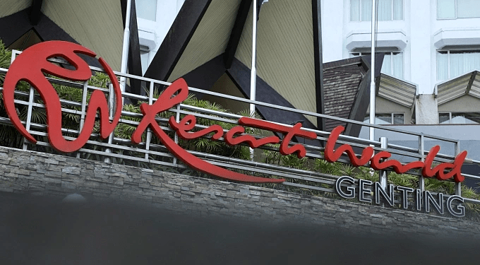 Casino giant Genting Malaysia to remain listed after privatization offer flops