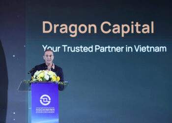 Ông Dominic Scriven, Nhà sáng lập, kiêm Chủ tịch điều hành Dragon Capital đã có bài trình bày với chủ đề “Economic Outlook 2026”.