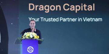 Ông Dominic Scriven, Nhà sáng lập, kiêm Chủ tịch điều hành Dragon Capital đã có bài trình bày với chủ đề “Economic Outlook 2026”.