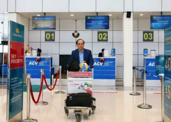 Đường bay TP. HCM – Điện Biên được Vietnam Airlines khai thác với tần suất hai chuyến mỗi tuần.