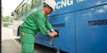 Đàm phán thành công vụ 500 xe buýt chạy khí CNG tại TPHCM trước thời điểm 2026