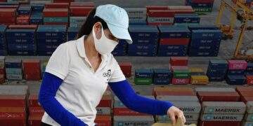 Dậy sóng thuế quan đối ứng của Mỹ và hành động từ Việt Nam