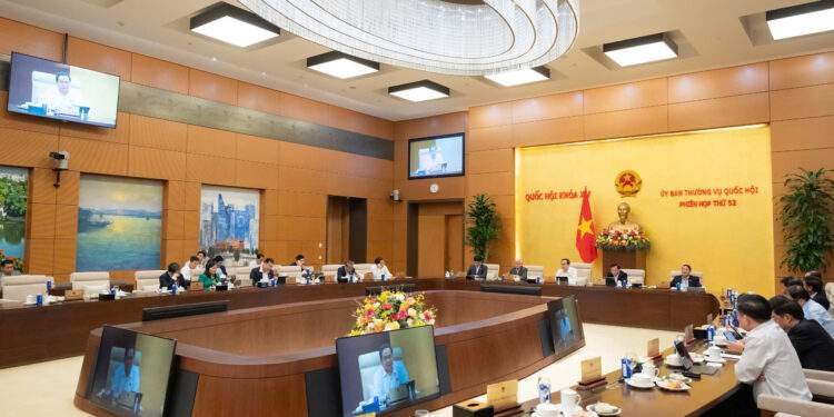 Quang cảnh Phiên làm việc của Quốc hội về việc điều chỉnh nội dung Nghị quyết số 94/2015/QH13 của Quốc hội về chủ trương đầu tư Cảng hàng không quốc tế Long Thành. Ảnh: Media Quốc hội