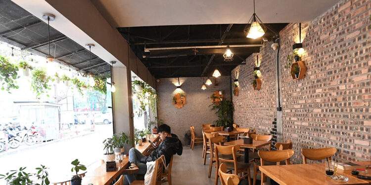 Đóng cửa hai quán cà phê, ông chủ thừa nhận sai lầm ai cũng dễ mắc phải