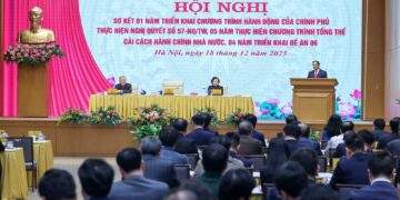 Không có con đường nào khác để bắt kịp, tiến cùng và vượt lên