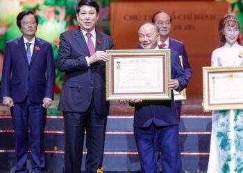 Mỗi năm 3 đề tài nghiên cứu, trực tiếp điều hành DN cơ khí tại Lào Cai, mỗi ngày làm từ 5 giờ sáng đến đêm