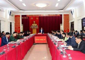 Quang cảnh cuộc họp