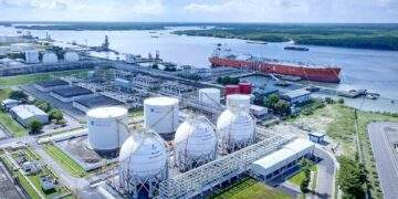 Petrovietnam thiết lập kỷ lục mới về doanh thu năm 2025