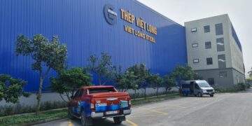 Sàn chứng khoán đón thêm 1 doanh nghiệp thép vào ngày 15/12, giá tham chiếu 10.100 đồng