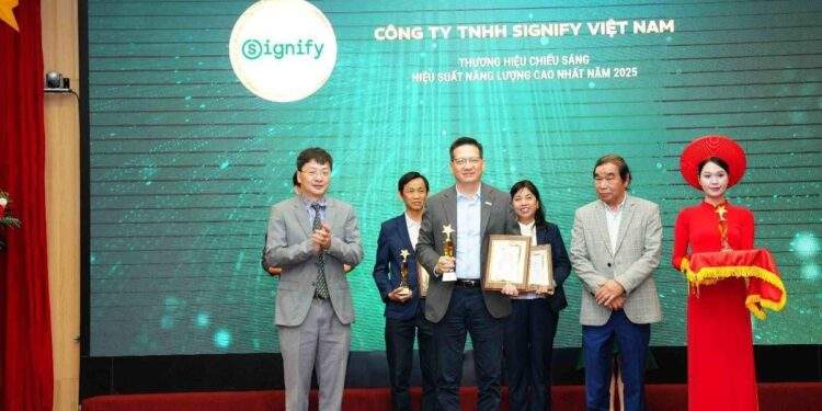 Signify 4 năm liền đạt giải Hiệu suất Năng lượng cao nhất
