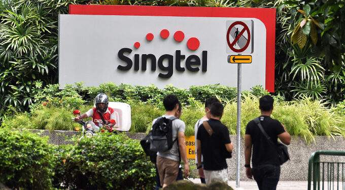 Southeast Asia's largest telecom firm Singtel fined $774K for service disruption affecting 500,000 customers