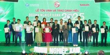 TP.HCM tôn vinh và trao danh hiệu Doanh nghiệp Xanh 2025 cho 155 công ty