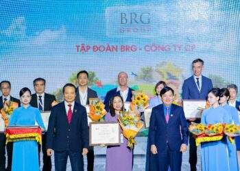 Tập đoàn BRG lần thứ 5 liên tiếp được vinh danh Doanh nghiệp Bền vững Việt Nam