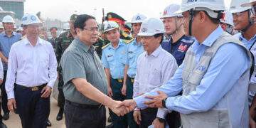 Thủ tướng Chính phủ Phạm Minh Chính kiểm tra tiến độ Cảng HKQT Long Thành chiều 14/12.